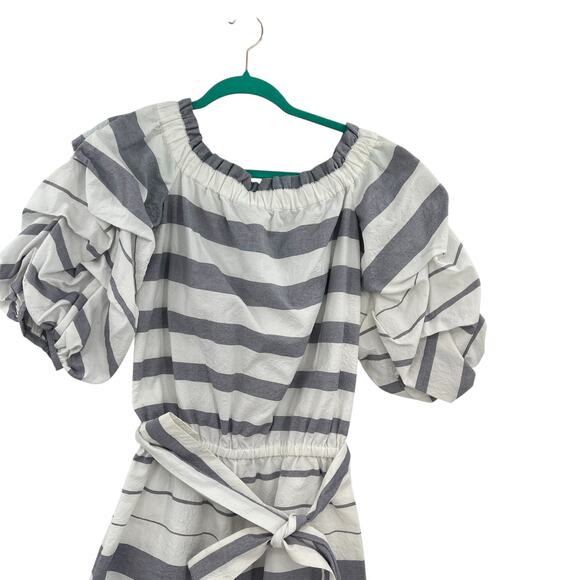 Alexis North Romper Striped Off the Shoulder Puff Sleeve White Gray Size Small - Picture 3 of 11